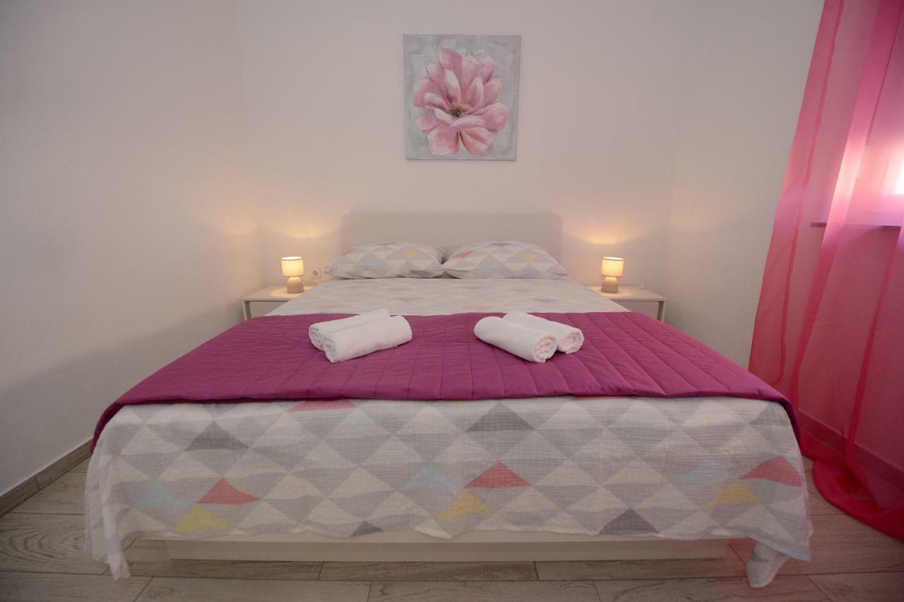 Adriana Apartament *