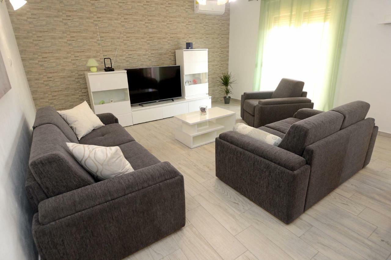 Apartament Adriana
